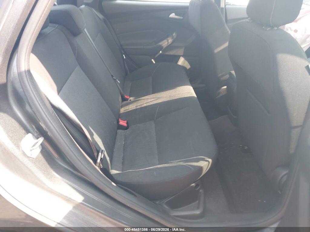 1FADP3H27JL283779 2018 FORD FOCUS photo no. 8