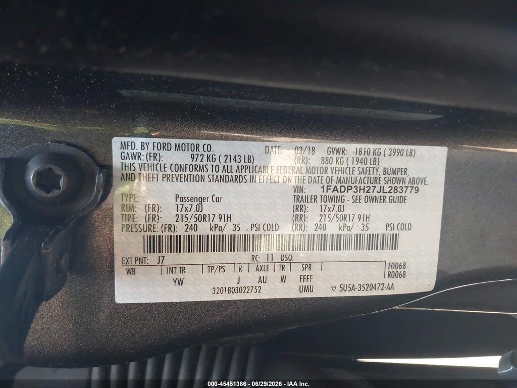 1FADP3H27JL283779 2018 FORD FOCUS photo no. 9