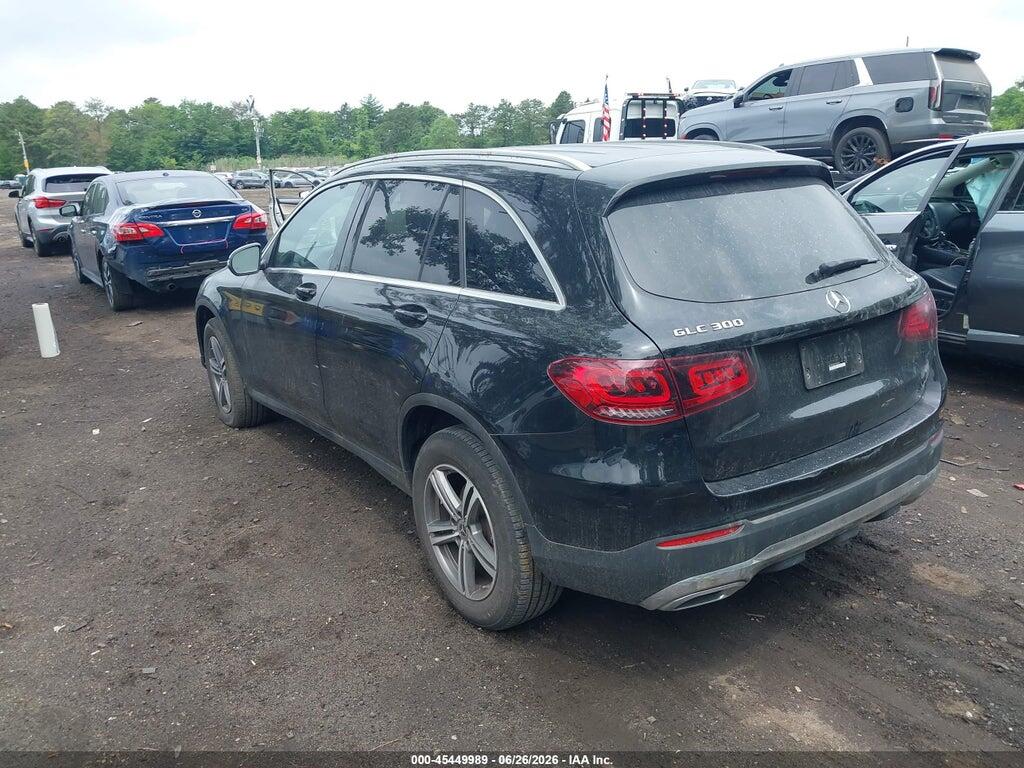 W1N0G8EB0LF820691 2020 MERCEDES-BENZ GLC 300 photo no. 3