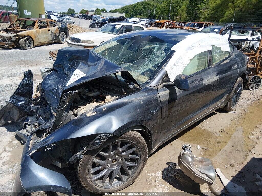 5YJ3E1EB3SF932695 2025 TESLA MODEL 3 photo no. 2
