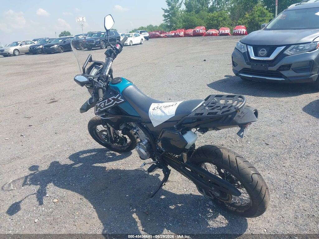 ML5LXBE17PDA25600 2023 KAWASAKI KLX300 photo no. 3