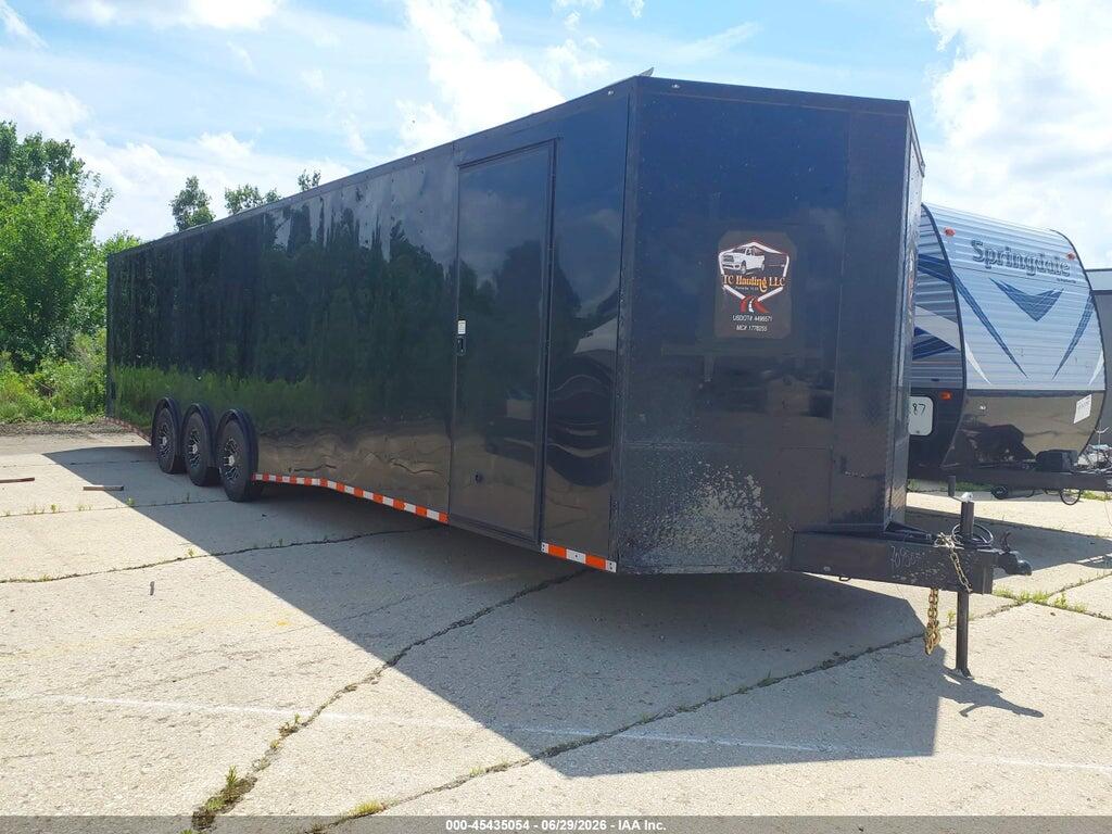 7H2BE3635TD070950 2026 ROCK SOLID CARGO ENCLOSED 3 AXLE TRAILER photo no. 1