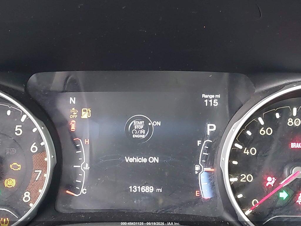 3C4NJDCB4JT442565 2018 JEEP COMPASS photo no. 7