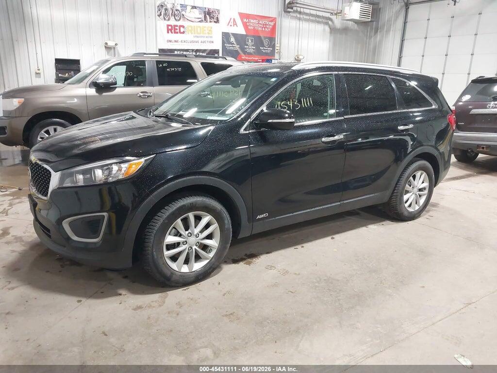 5XYPGDA34GG093586 2016 KIA SORENTO photo no. 2