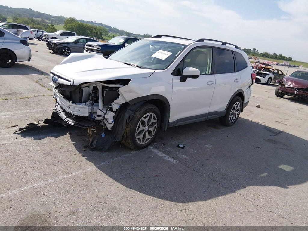 JF2SKAGC2LH429463 2020 SUBARU FORESTER photo no. 2
