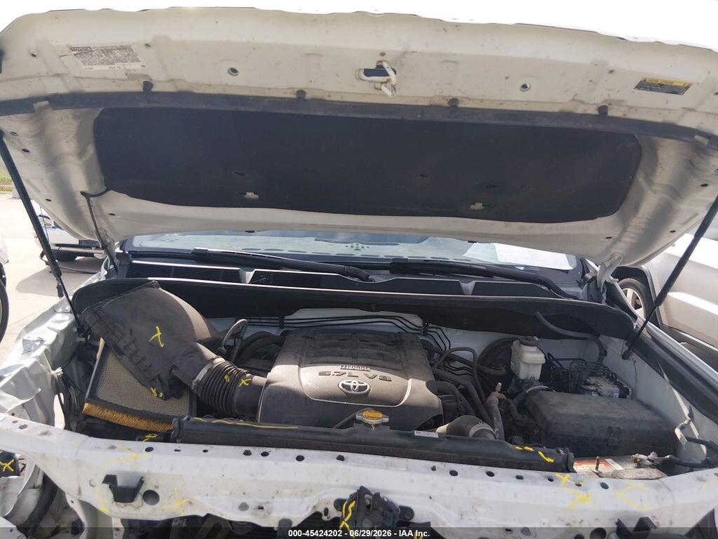 5TFFY5F10JX229447 2018 TOYOTA TUNDRA photo no. 10