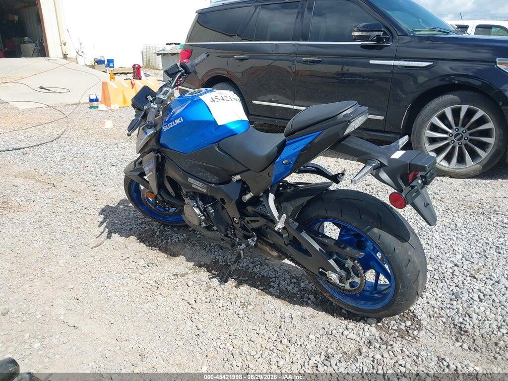 JS1EK11B2T7100094 2026 SUZUKI GSX-S1000 photo no. 3