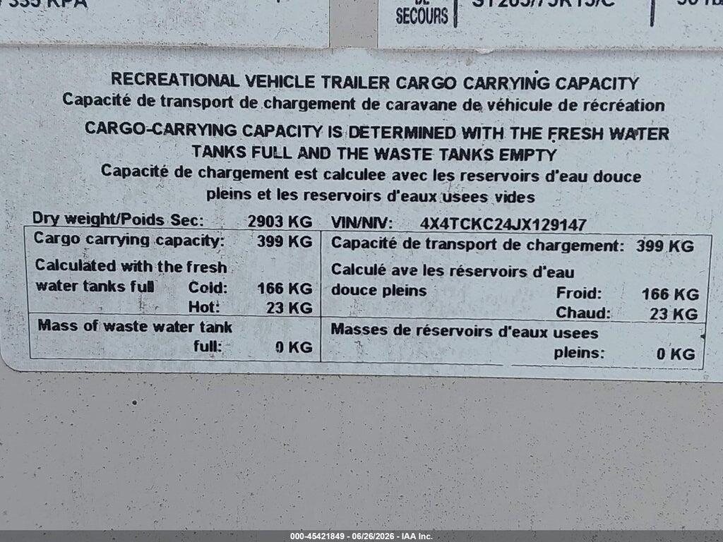 4X4TCKC24JX129147 2018 FORD CHEROKEE photo no. 9