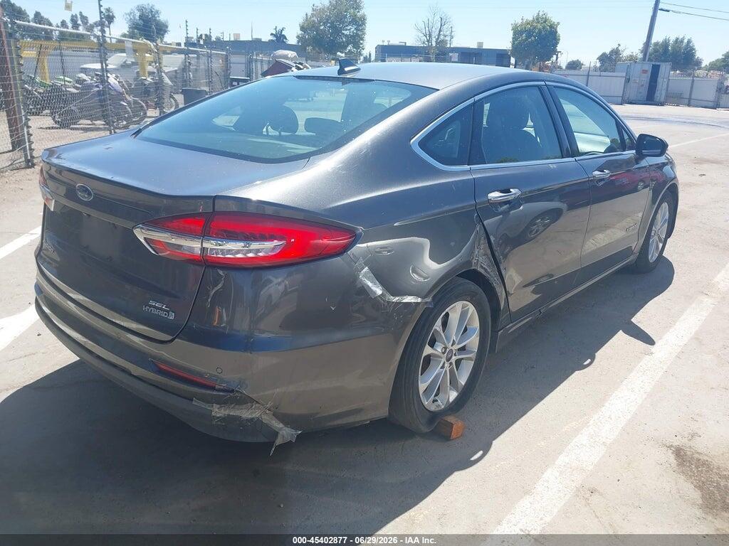 3FA6P0MU4KR253057 2019 FORD FUSION HYBRID photo no. 4