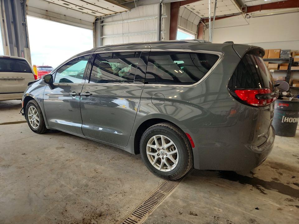 2021 CHRYSLER PACIFICA TOURING L — Фото 2 из 14