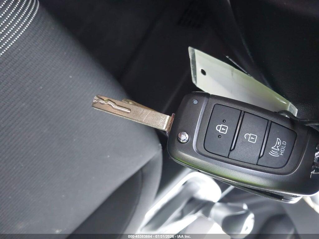 KMHRC8A37PU251375 2023 HYUNDAI VENUE photo no. 11