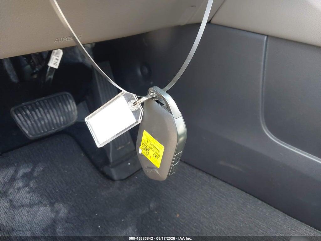 KNDNB5K37T6622665 2026 KIA CARNIVAL MPV photo no. 11
