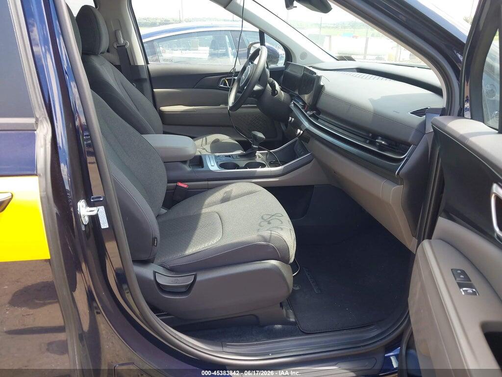 KNDNB5K37T6622665 2026 KIA CARNIVAL MPV photo no. 5