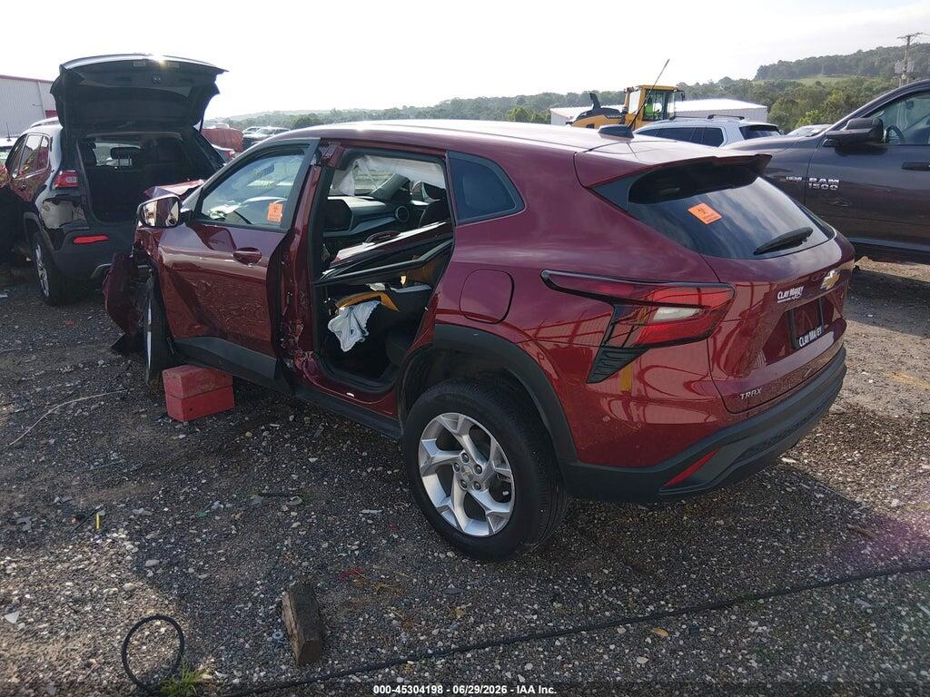 KL77LFEP8SC293420 2025 CHEVROLET TRAX photo no. 3