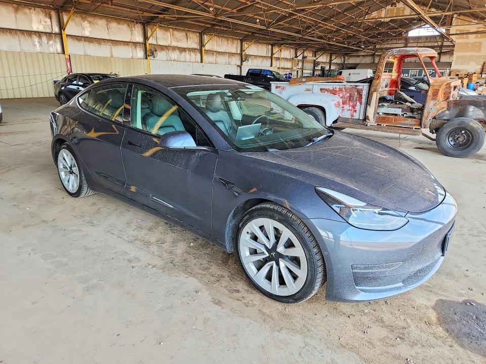 2022 TESLA MODEL 3 — Фото 4 из 12