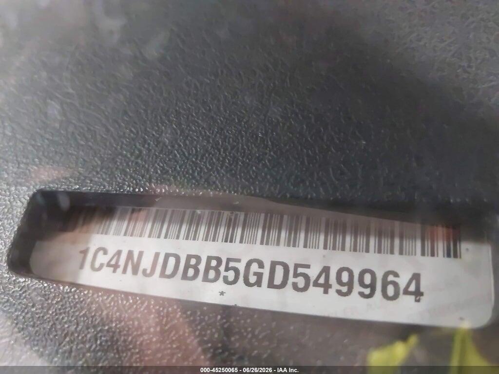 1C4NJDBB5GD549964 2016 JEEP COMPASS photo no. 9