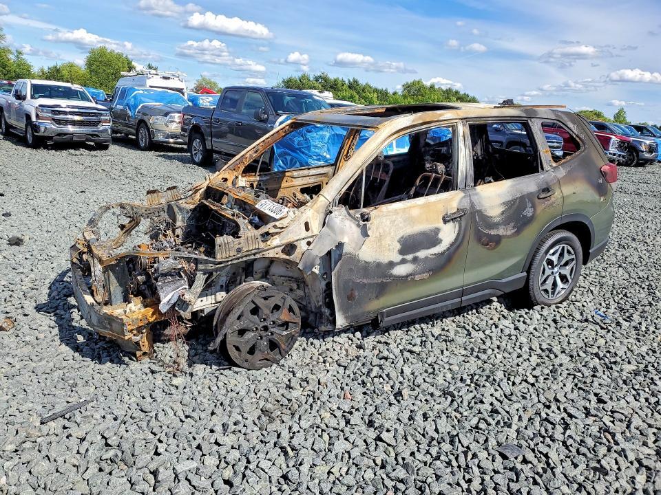 JF2SKAFC7MH425038 2021 SUBARU FORESTER photo no. 1
