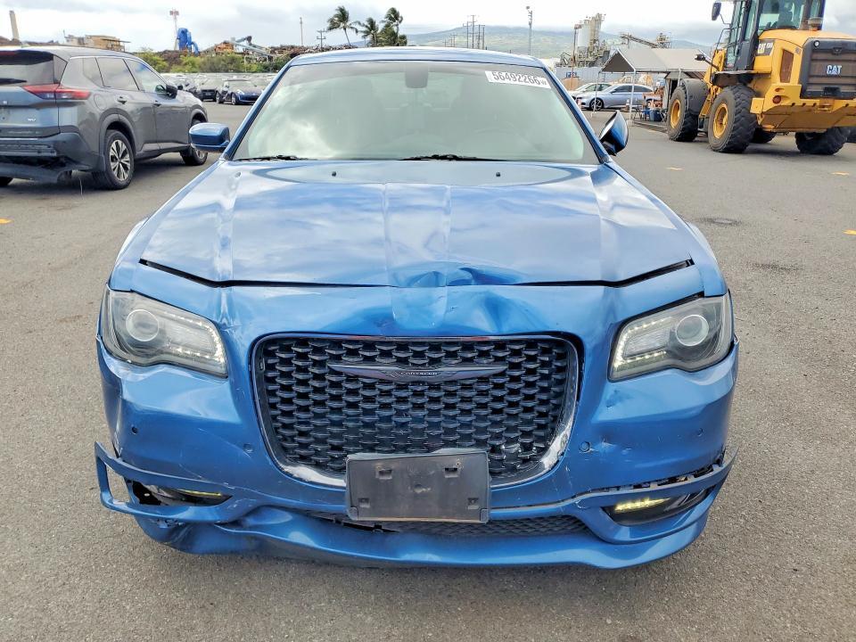 2021 CHRYSLER 300 TOURING — Фото 5 из 12