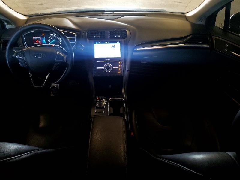 2017 FORD FUSION TITANIUM — Фото 8 из 12
