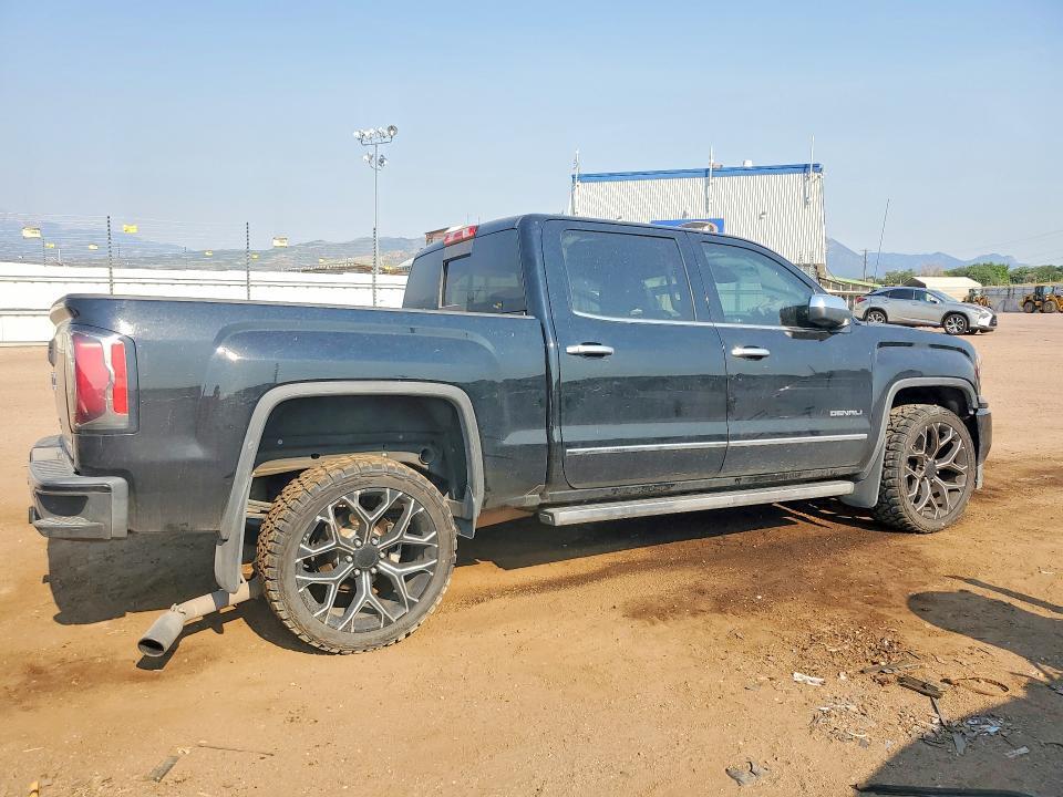 2017 GMC SIERRA K1500 DENALI — Фото 3 из 12
