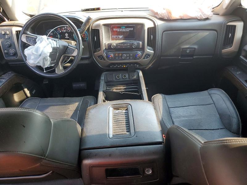 2017 GMC SIERRA K1500 DENALI — Фото 8 из 12