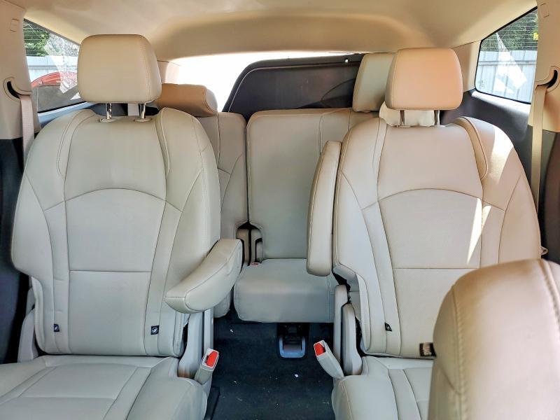 2020 BUICK ENCLAVE ESSENCE — Фото 10 из 13