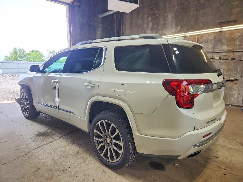 2020 GMC ACADIA DENALI — Фото 2 из 13