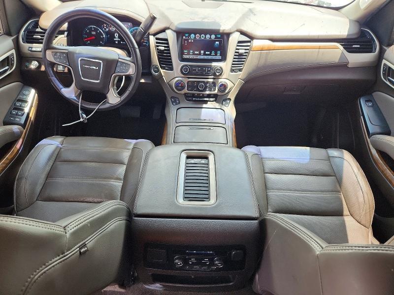2020 GMC YUKON DENALI — Фото 8 из 14