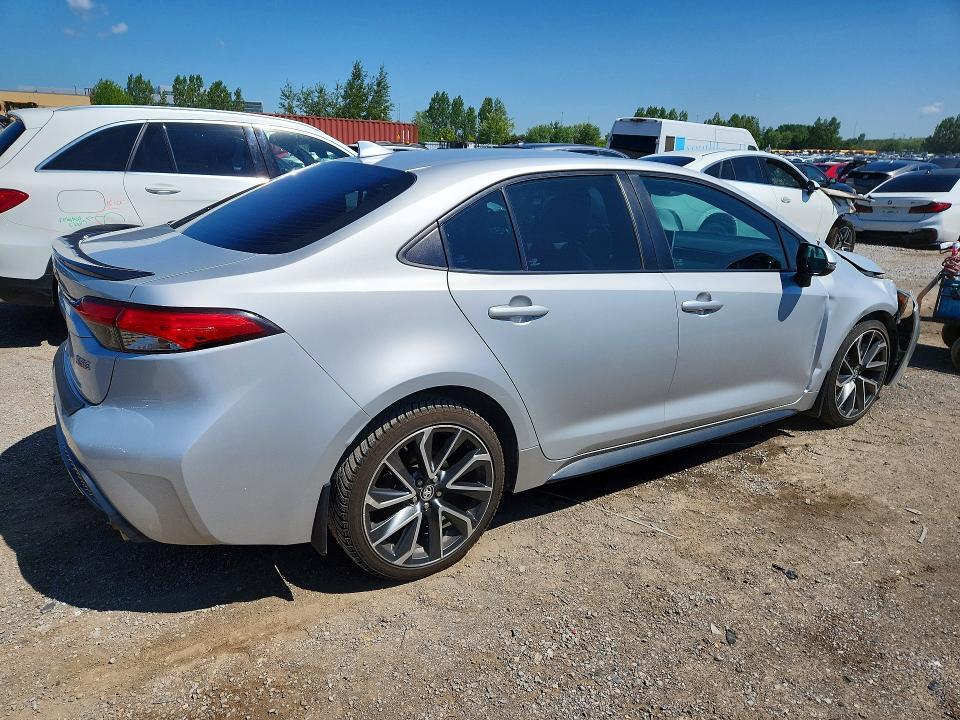 2020 TOYOTA COROLLA SE — Фото 3 из 12