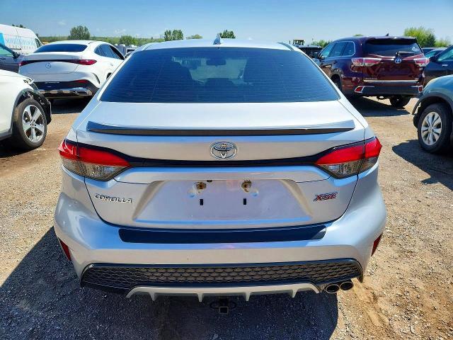 2020 TOYOTA COROLLA SE — Фото 6 из 12