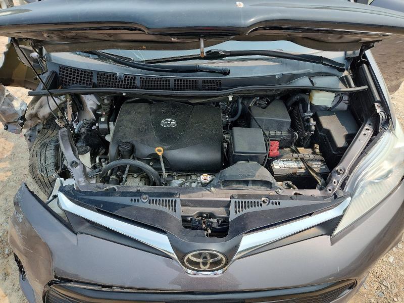 2020 TOYOTA SIENNA LE — Фото 12 из 13