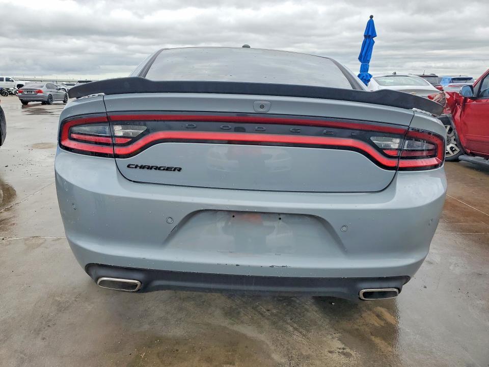 2021 DODGE CHARGER SXT — Фото 6 из 12