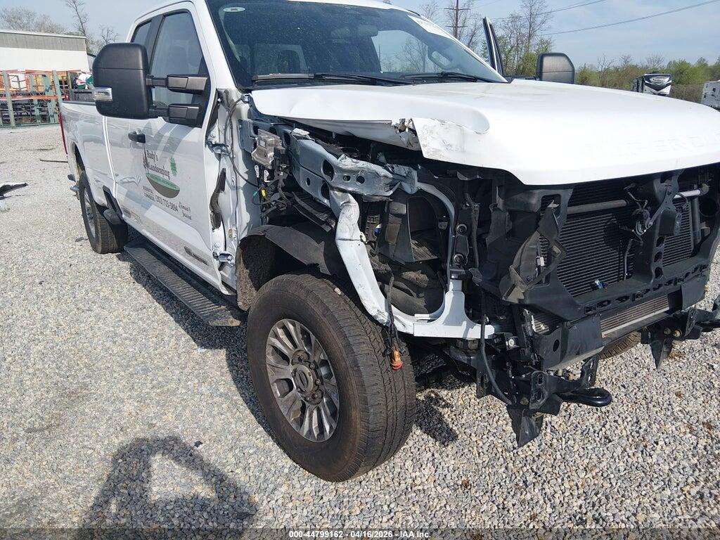 1FT8X3BTXPEC84225 2023 FORD F-350 photo no. 11