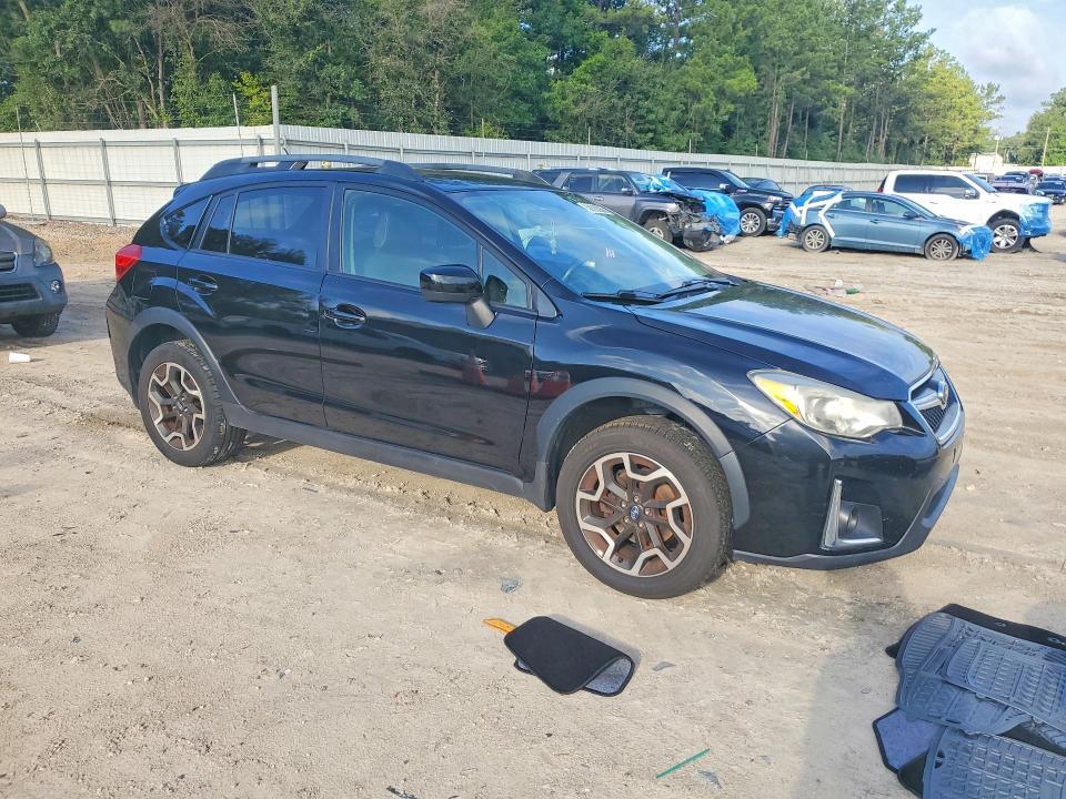 2017 SUBARU CROSSTREK PREMIUM — Фото 4 из 13
