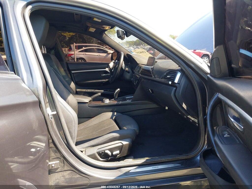 WBA8D9G58JNU66984 2018 BMW 330I photo no. 5