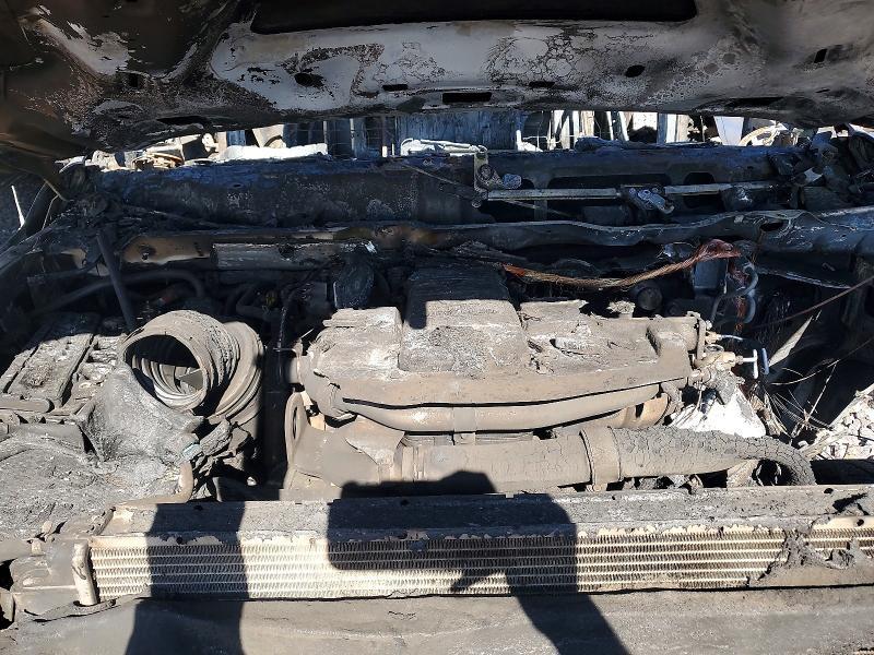 2016 RAM 3500 ST — Фото 11 из 11