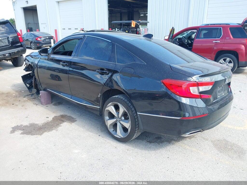 1HGCV2F98JA010904 2018 HONDA ACCORD photo no. 3