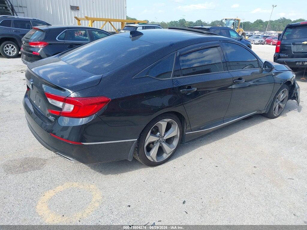 1HGCV2F98JA010904 2018 HONDA ACCORD photo no. 4