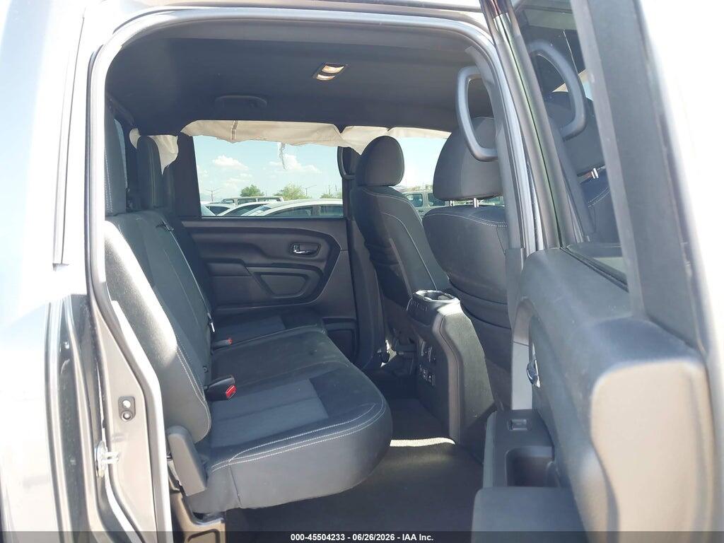1N6AA1E63KN512035 2019 NISSAN TITAN photo no. 8