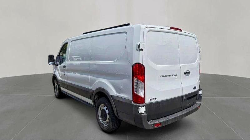 2021 FORD TRANSIT T-150 — Фото 3 из 10