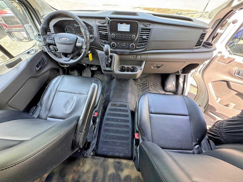 2021 FORD TRANSIT T-150 — Фото 9 из 10