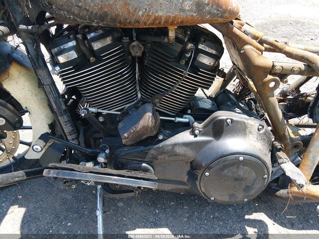 1HD1KRC10JB685631 2018 HARLEY-DAVIDSON FLHXS photo no. 9