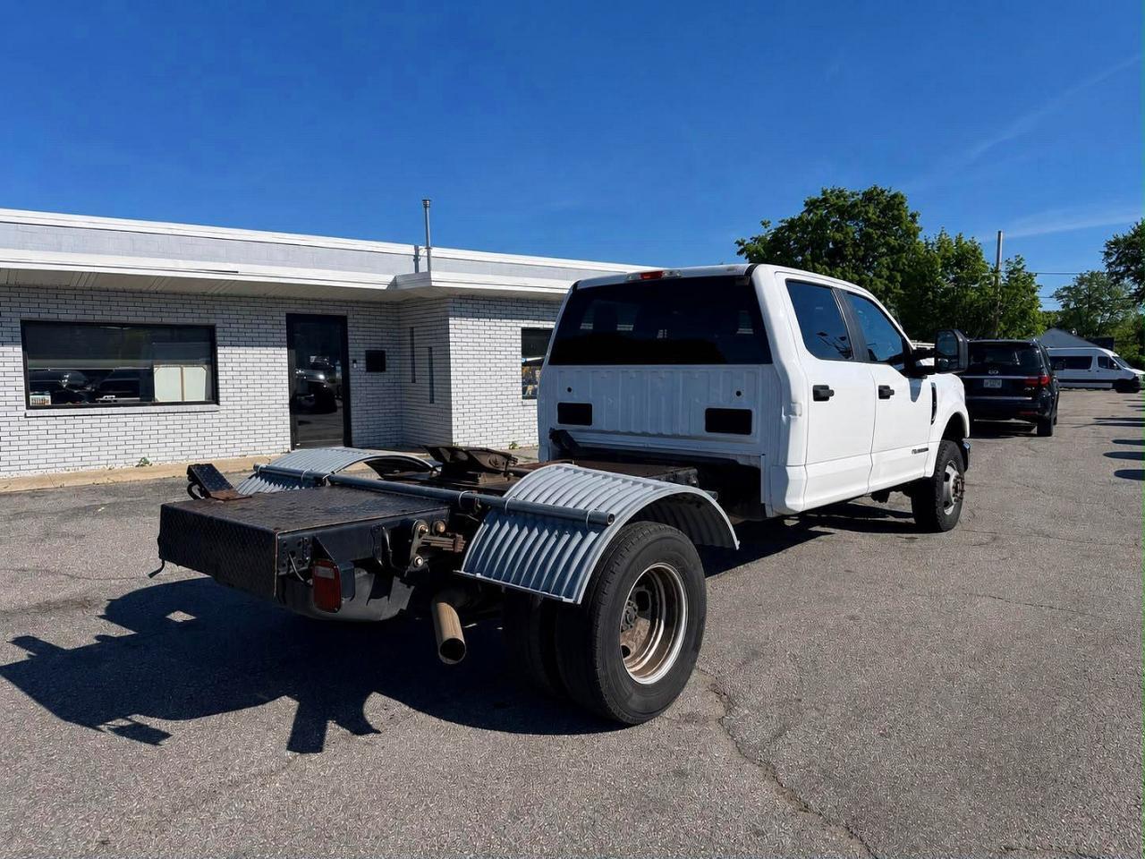 2021 FORD F350 SUPER DUTY — Фото 4 из 10