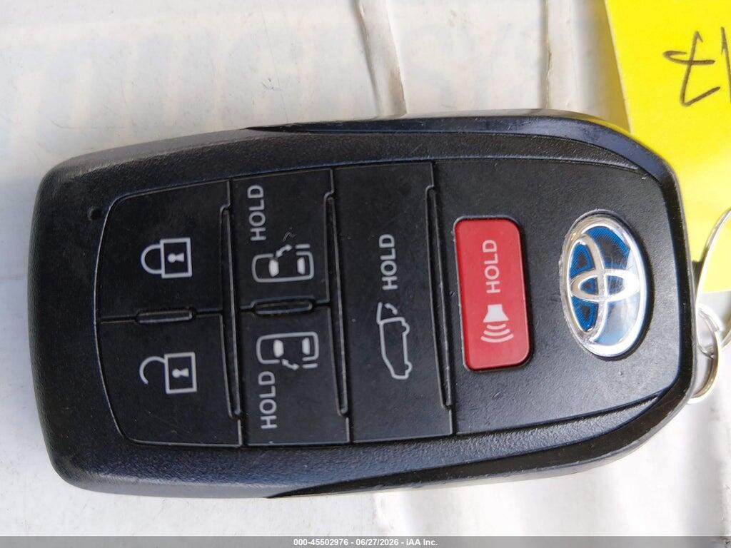 5TDYRKEC7PS155353 2023 TOYOTA SIENNA photo no. 11