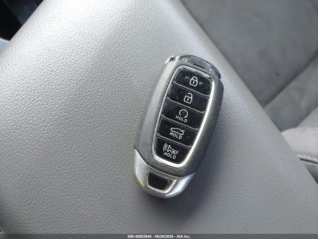 5NPLM4AG3PH100322 2023 HYUNDAI ELANTRA photo no. 11