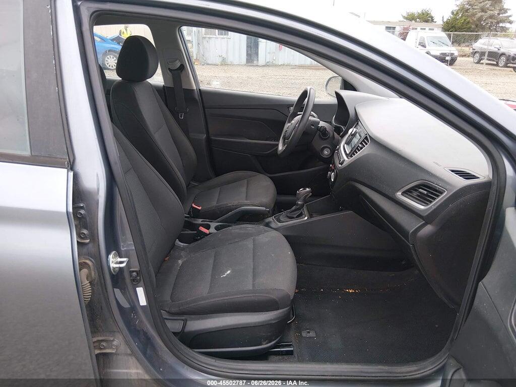 3KPC24A30JE004856 2018 HYUNDAI ACCENT photo no. 5