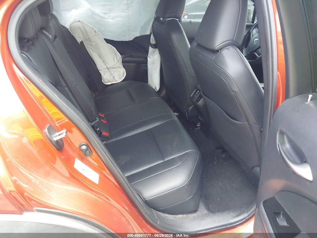 JTHY3JBH5K2007146 2019 LEXUS UX 200 photo no. 8