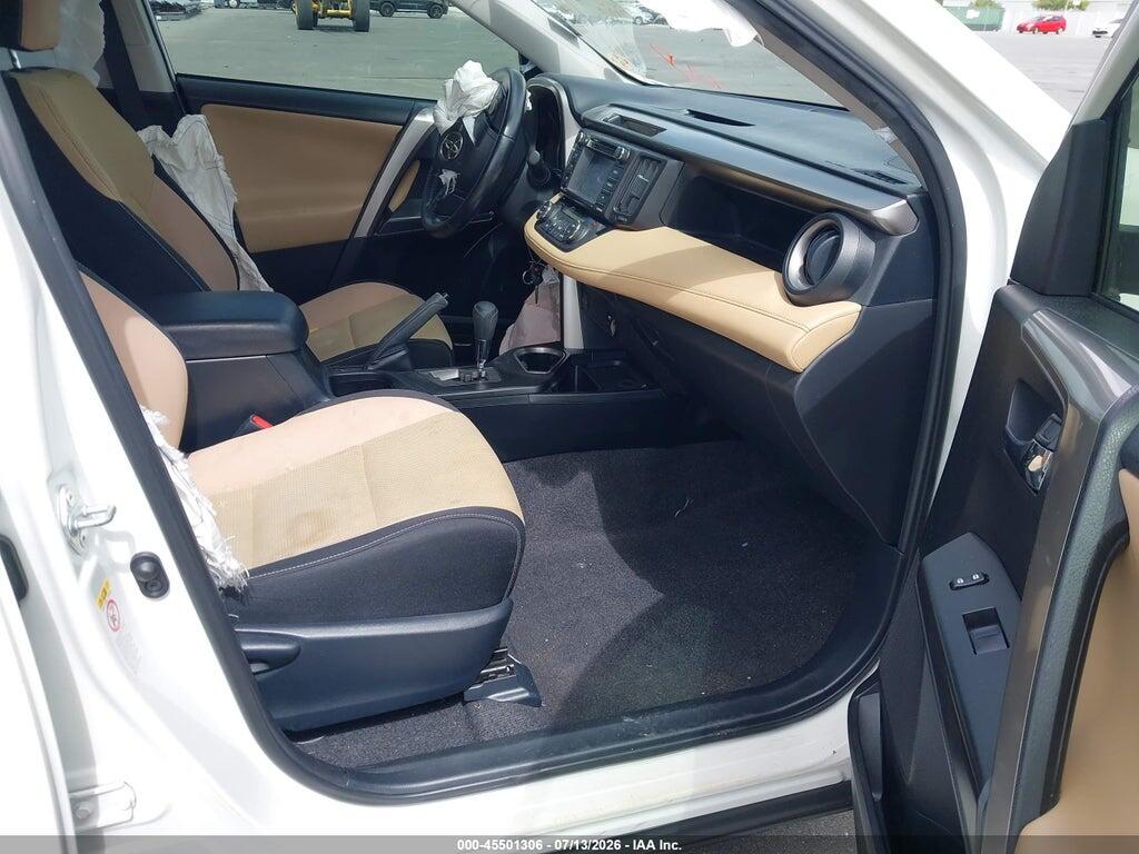 JTMWFREV6HJ104029 2017 TOYOTA RAV4 photo no. 5