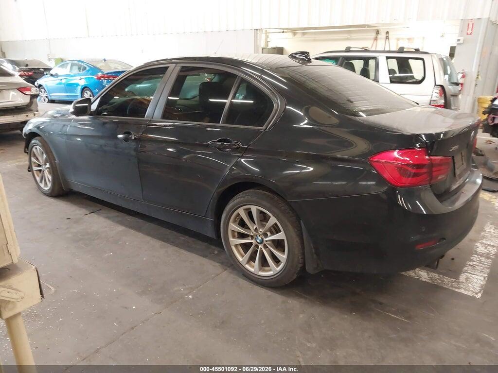 WBA8A3C56HK691394 2017 BMW 320I photo no. 3