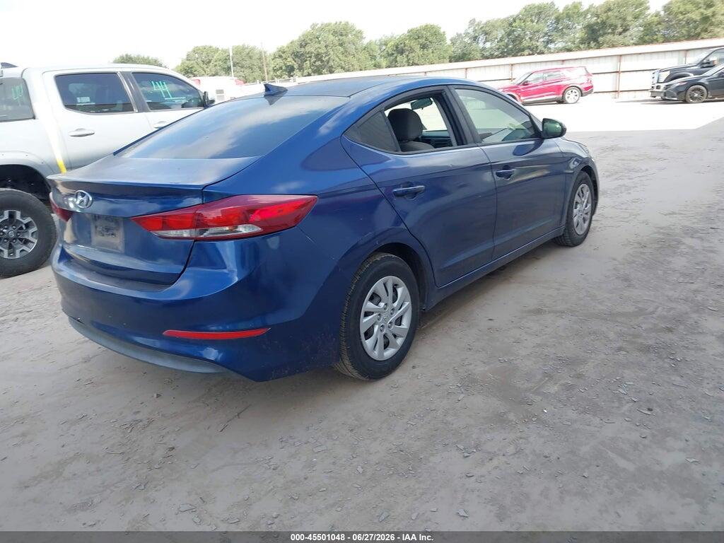 5NPD74LF1HH172556 2017 HYUNDAI ELANTRA photo no. 4